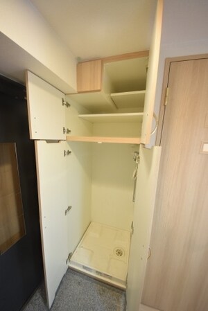 ルーブル中野富士見町伍番館の物件内観写真